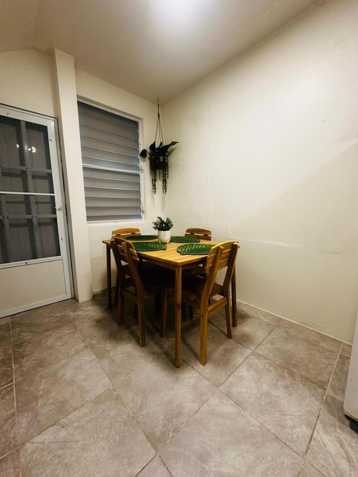 Tropical Getaway Villa Aguadilla Bagian luar foto